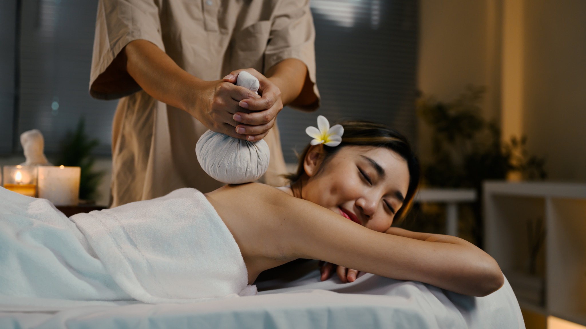 Tlaga Singha: Spa & Pool Day Pass (With Lunch)